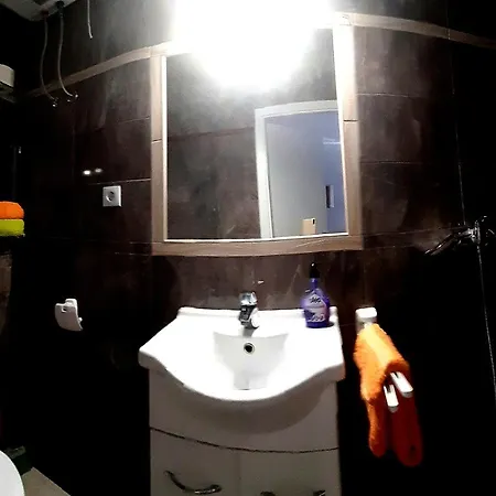 Luxor * רוגוזניצה