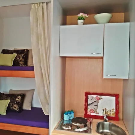 Luxor * רוגוזניצה