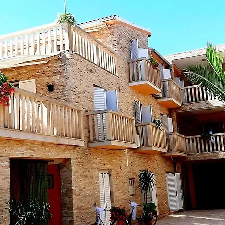 Luxor * Rogoznica (Sibenik-Knin)