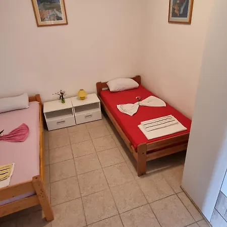 Apartman Luxor Rogoznica