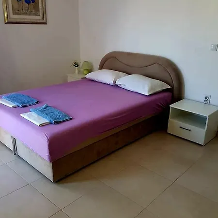 Luxor * Rogoznica (Sibenik-Knin)