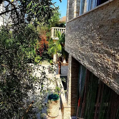 Apartman Luxor Rogoznica