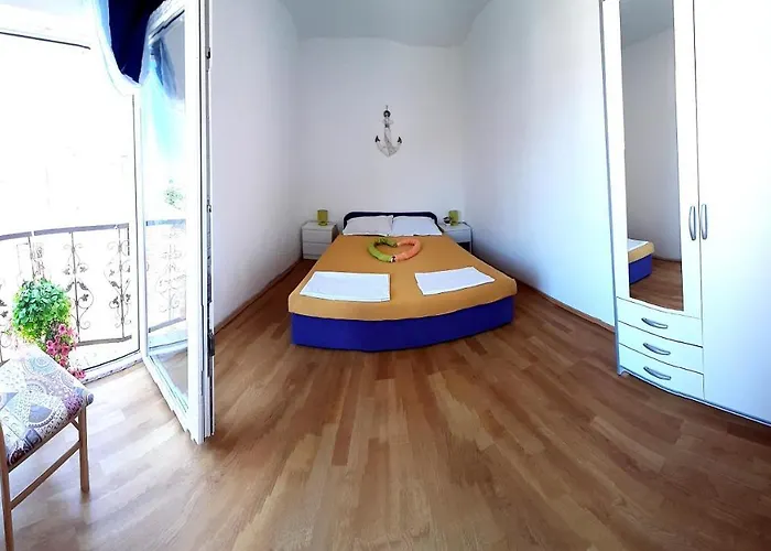 Luxor * Rogoznica (Sibenik-Knin)