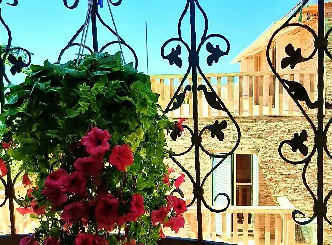 Luxor * Rogoznica (Sibenik-Knin)